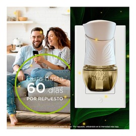 Air Wick Real Moments Repuestos para Aromatizante de Ambiente Continuo Eléctrico, Aromas Turquoise, Oasis Madera, Rocío de Mar y Brisa Cálida, 21ml