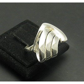 Extravagant sterling silver ring solid 925 size H - V Empress jewellery