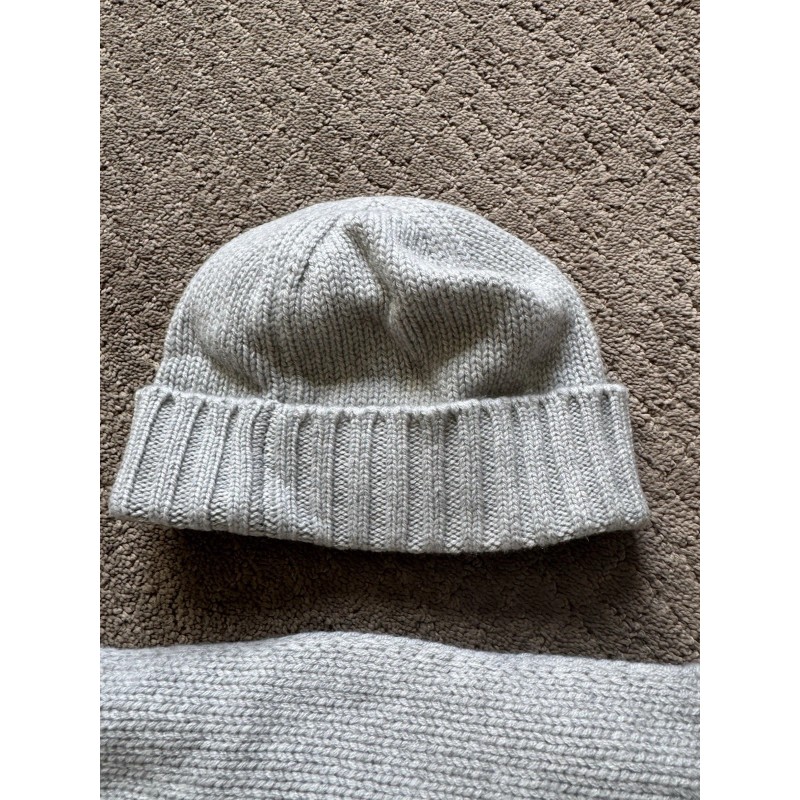 Tiffany & Co Cashmere Embroidered Scarf And Beanie Grey Onesize