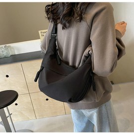 Slouchy Nylon Hobo Bags Women Trendy Underarm Crescent Shoulder Bag Crossbody Purses Cute Travel Tote Handbag 2025