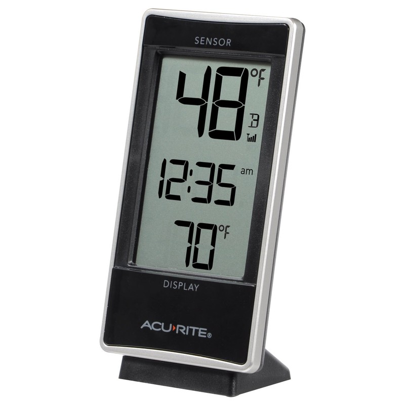 AcuRite 01090M Multi-Sensor Thermometer with 3 Indoor/Outdoor Temperature Sensors