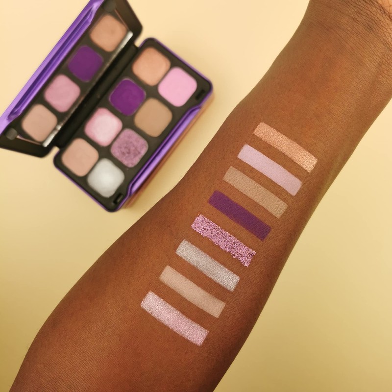 Makeup Revolution Forever Flawless Dynamic Mesmerized