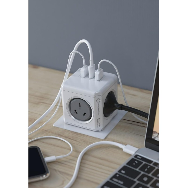 PowerCube 4 Power Outlet 2 USB A and 1 USB