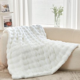 Soft Cozy Plush Faux Rabbit Fur White Throw Blanket, Decorative Boho Fluffy Blanket for Couch Bed Sofa Chair and Living Room, Luxury Fuzzy Fleece Winter Throw Blankets for Women Kids Men, 50x60''