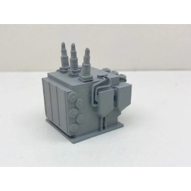 Scale Model Engineering   Platinum Series Electrical Substation Transformer  RTR HO Scale Museum Quality