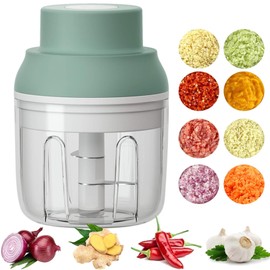 Electric Mini Food Chopper,250ML Portable Garlic Chopper with USB Charging Function, Mini Food Slicer for Onion Vegetables Chili Ginger Meat Nuts Fruits Salad (Green)