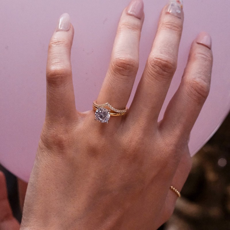 espere Pointed V Shaped Chevron 925 Sterling Silver Ring (Gold-Plated-Silver,