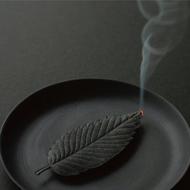 Paper Incense Hako Leaf Incense Ha Ko, Black, Pack of 6, Kunjyudo Made in Japan (Focus (Lemongrass)