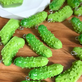ARTISAMILY 10pcs Cucumber Resin Dangle Pendants Fruit Vegetable Bracelet Keychain Charms Green Cucumber Necklace Pendants Cute Dangle Earring Charms 30x10 mm for DIY Craft Jewelry Making