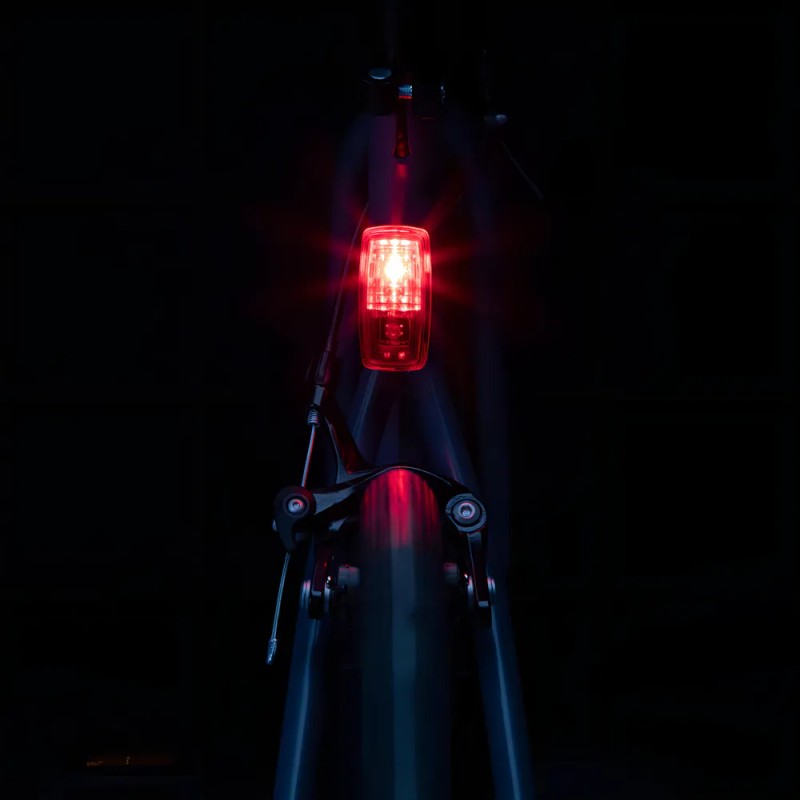 Kit Luces LED Bicicleta Elops Delantero/Trasero IPX4 Con Pilas Incluidas