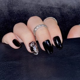 Wolyeong (月影) |Minimal oriental mother-of-pearl nails - stiletto / 월영(月影) | 미니멀 동양풍 자개 네일 - 스틸레토