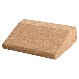 Short Cork Yoga Wedge - 10 x 9 x 3 cm Made of 100% Natural Cork - Stable and Non-Slip - Ideal for Various Yoga and Pilates Exercises - Also for Hobby/DIY - Rounded Corners and Edges