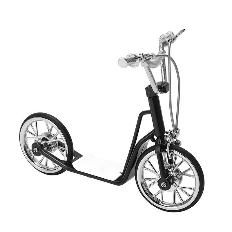 Deck Scooter Toys 13x16.5cm/5.1x6.5in Vivid DIY Alloy Material Black Miniature