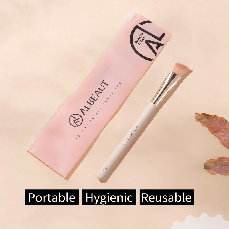 Albeaut Triangle Concealer Brush, Angled Under Eye Brightening Brush for