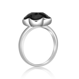 Lavari Jewelers Stylish Five Petal Flower Ring for Women - Elegant Black Onyx in 925 Sterling Silver - Hypoallergenic Rhodium Plated - Birthday Ring Size 8