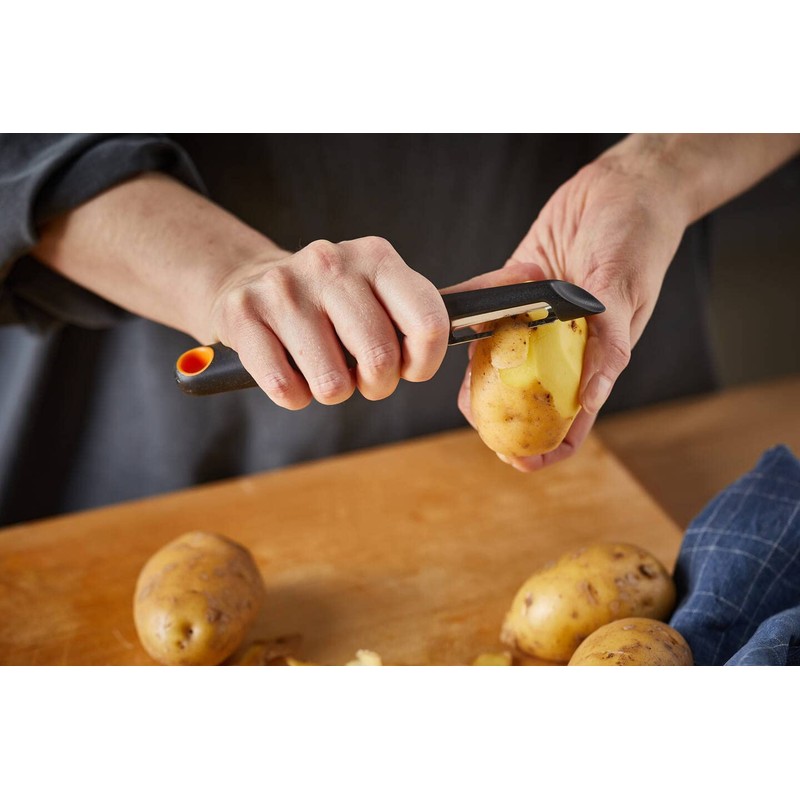 Fiskars - Vegetable Peeler Duo Pack - Total Length: 15