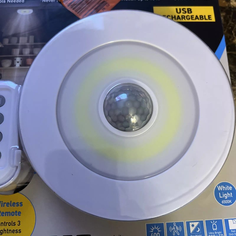 Sensor Brite Overlite Ultra+ Rechargeable: Remote Control Ceiling/Wall LED Light