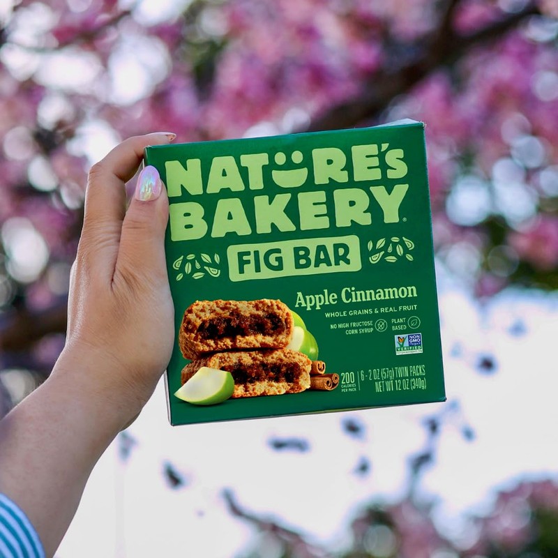 Nature’s Bakery Whole Wheat Fig Bars, Apple Cinnamon, Real Fruit,