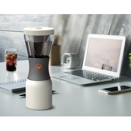 Asobu Coldbrew Portable Cold Brew Coffee Maker With a Vacuum Insulated 1 Liter Stainless Steel 18/8 Carafe Bpa Free (White)