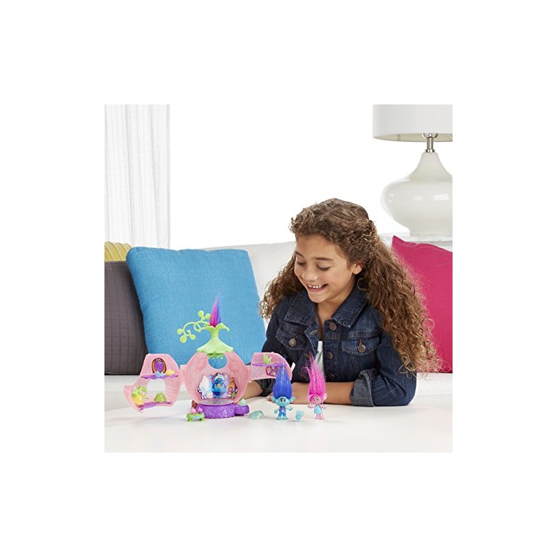Hasbro B6560EU4 Trollstadt - Poppys Krönungssaal Spielset