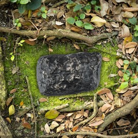 Stone for key hiding, stone with secret compartment, home hiding place for spare locks, safe, weather-resistant key hiding place for gardens, patios and outdoor use