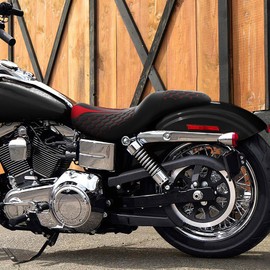 TCT-MOTORPARTS 2-UP Driver Passenger Seat Fit For Harley Dyna Wide Glide Fat Bob 2006-2017