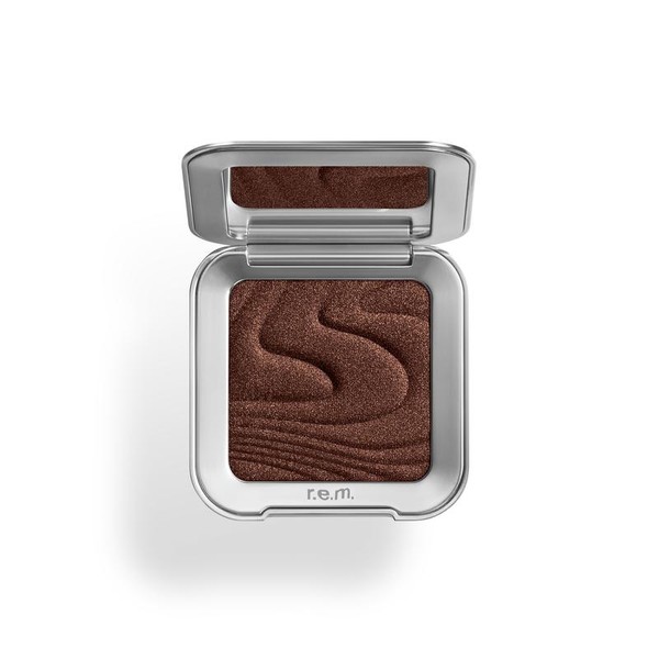 r.e.m. beauty interstellar highlighter topper - Shade: miss pluto