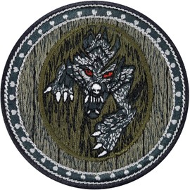 Sew-on Warrior Shield with Wolf Heraldic Sign Iron-On Wolf Warrior Badge Viking Vikings Patch Evil Wolf Iron-On Appliqué to Iron-On / Sew On | 70 x 70 mm