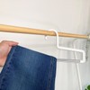 Mono Closet Bottom Bar Hanger White