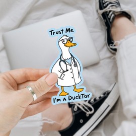 3Pcs Trust Me I'm A Ducktor Sticker, Duck Sticker, Fun Ducktor Bumper Sticker, Duck Doctor Vinyl Stickers, Mental Health Stickers, Medical Sticker - Sticker For Laptop Water Bottle Car Phone Helmet 3"