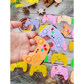 Roaqua 24 Packs Bulk Gamepad Birthday Party Favors, Small Controller Theme keychain For Summer Classroom Prize Boys Kids Gifts Toys