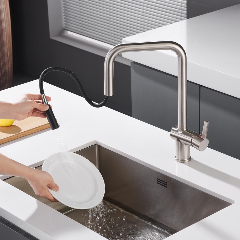 SUMERAIN Pull Down Kitchen Sink Faucet with Sprayer Brushed Nickel