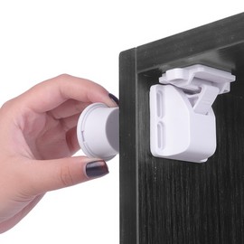 Magnetic Child Lock