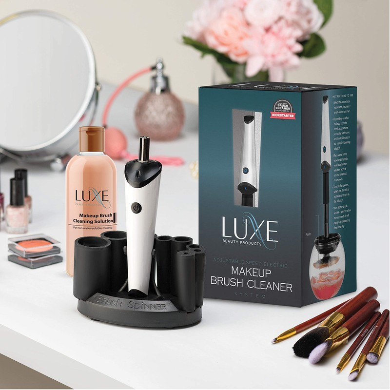 Luxe Electric Makeup Brush Cleaner Machine with Cleaning Solution -