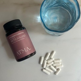 ATMA Suplemento Alimenticio Metilfolato 414 mg | 60 Cápsulas Vegetales con Tapa a Prueba de Niños | Fuente Activa de Folato | Sin Gluten, Sin Azúcar, 