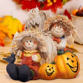 Hodao Fall Thanksgiving Scarecrow Figurine Decoration, 4" Resin Scarecrow with Straw, Pumpkin & Red Bird - Fall Harvest & Thanksgiving Decor for Home, Tabletop Display