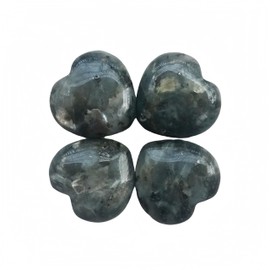 Sunshcat 4 Pcs Natural Black Labradorite Pocket Palm Thumb Crystal Heart Love Worry Stones,1 Inches Reiki Balancing Crystal and Healing Stones