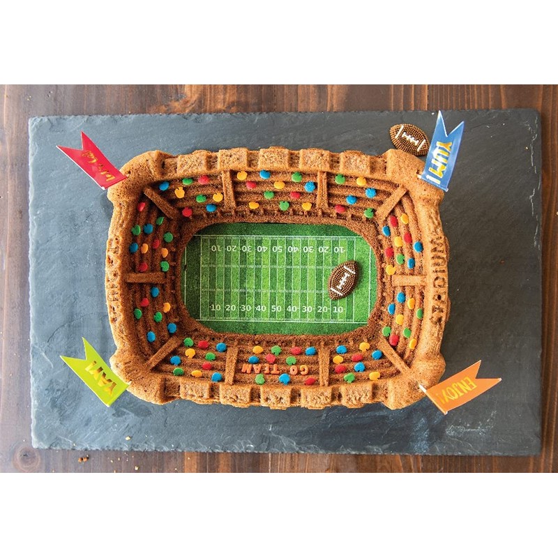 Nordic Ware Pro Cast Stadium Pan