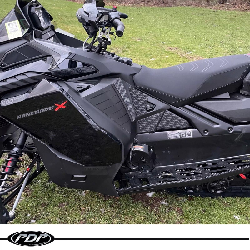 Proven Design Products 2023+ Ski-Doo 850 MXZ DIAMOND GRIP KNEEPAD