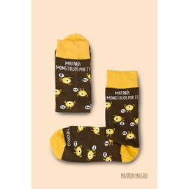 MARRON Y - Geschenkset Socken tötet Monster für Sie – inklusive Armband und Schlüsselanhänger – besonderes Geschenk für Valentinstag, Paare und Familie – 80 % Baumwolle – Unisex – Sockengröße