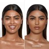 Base De Maquillaje Con Efecto Hd De Larga Duración Camel