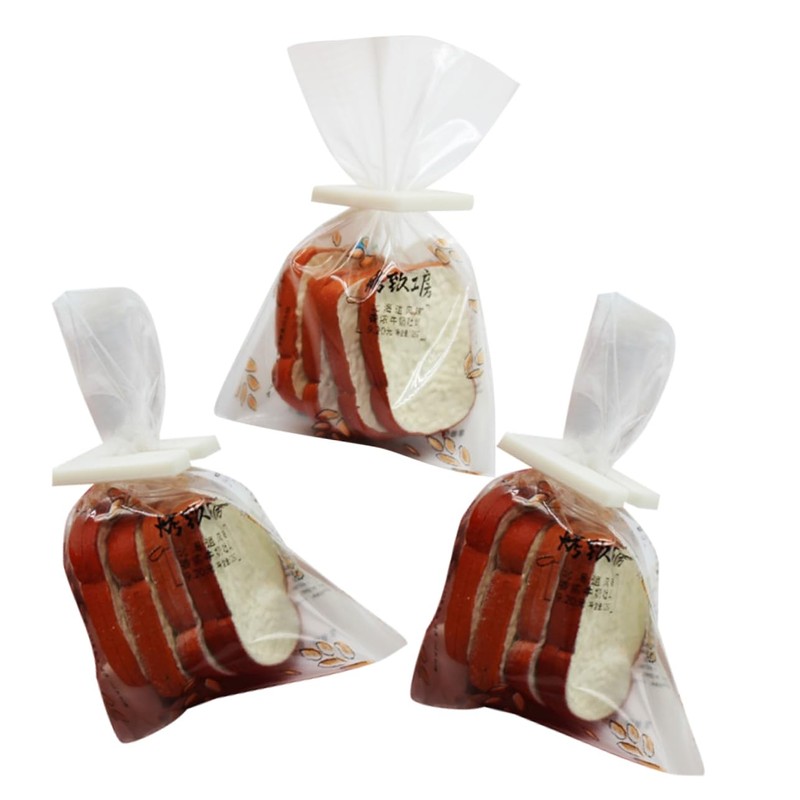 Kisangel 2pcs 3 Cute Mini Food Models Resin Mini Toast