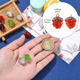 Stiesy 10Pcs 5 Colors Glass Grape Charms 3D Fruit Handmade Lampwork Pendants Raspberry Beads Charms Bulk for Jewellery Bracelet Making Crafting DIY Necklace