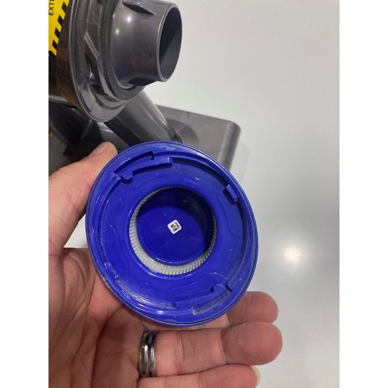 Dyson V8 Animal + Cordless Stick Vacuum Cleaner - Tested