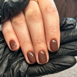 Bellelfin 120Pcs Short Press on Nails Square Fake Nails, Brown Glue on Nails Full Cover Acrylic Nails Press on Artificial False Nails for Women Girls Fingernails Design