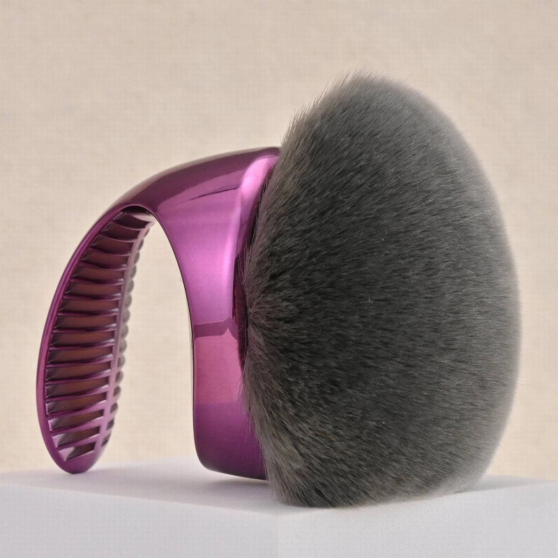 Westmore Beauty Blend & Blur Body Brush - Ultra Soft