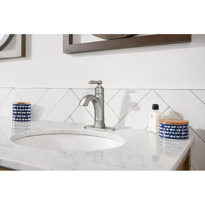 Moen Halle Spot Resist Brushed Nickel One-Handle Single Hole Bathroom