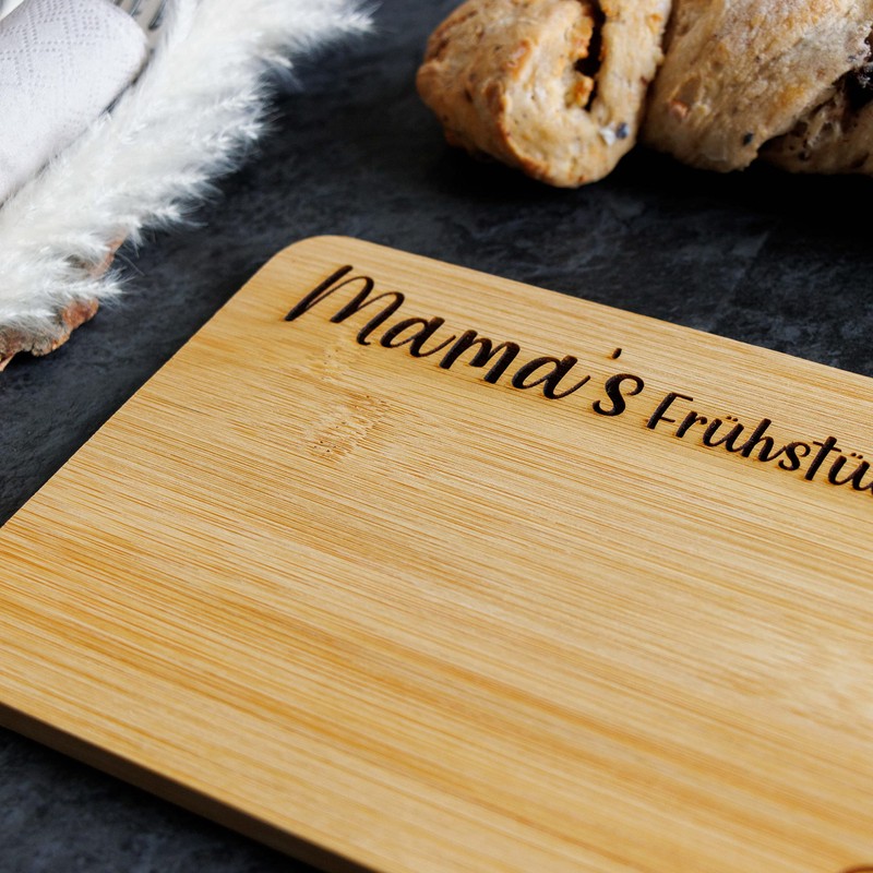 Spruchreif Bamboo Breakfast Board with Engraving for Mum, Bread Board