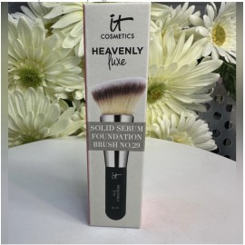 it Cosmetics Heavenly Luxe Solid Serum Foundation Brush No. 29
