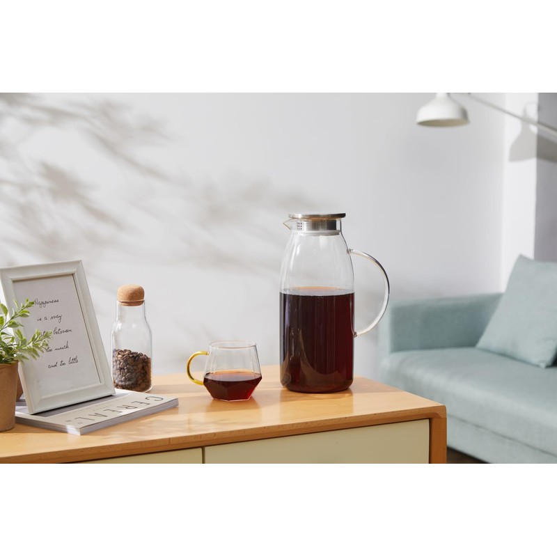 60 Ounces Glass Pitcher with Lid, Hot/Cold Water Jug, Juice